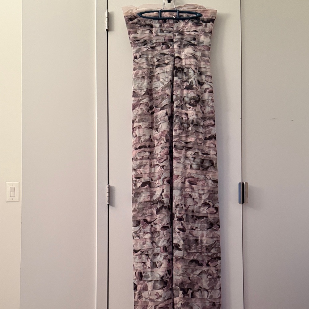 Strapless Patterned Maxi Dress - Picture 2 of 5